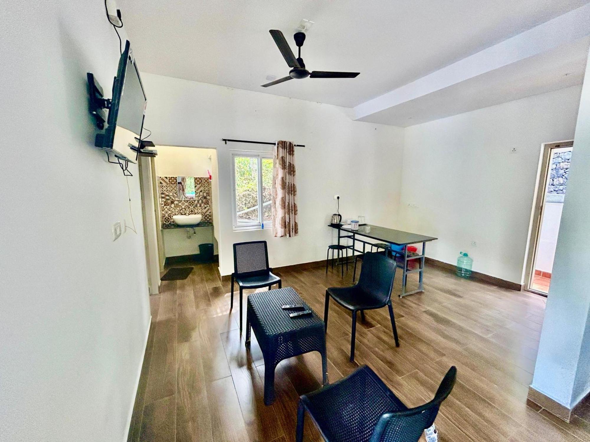 Misty Heights Peermade - Private Mountain Villa Retreat Vandiperiyar Exterior photo